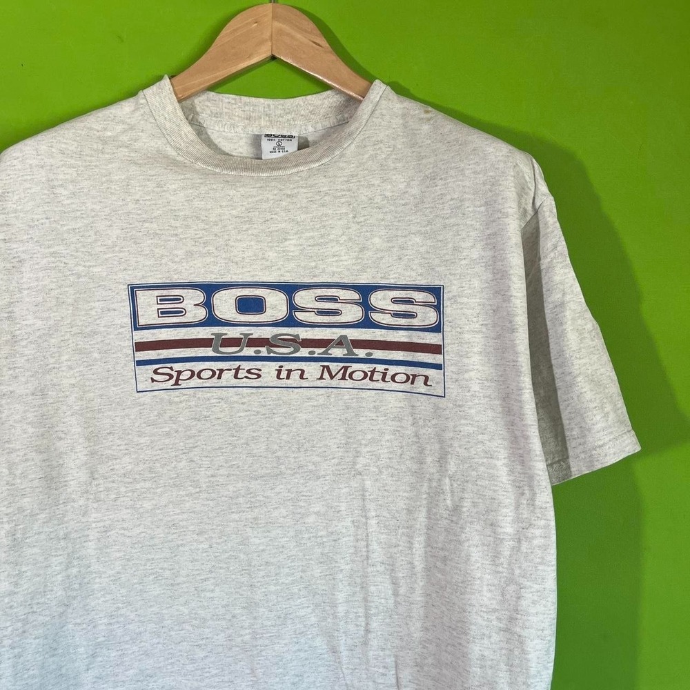 Large 90s‎ Grey Boss USA Sports in Motion vintage t-shirt